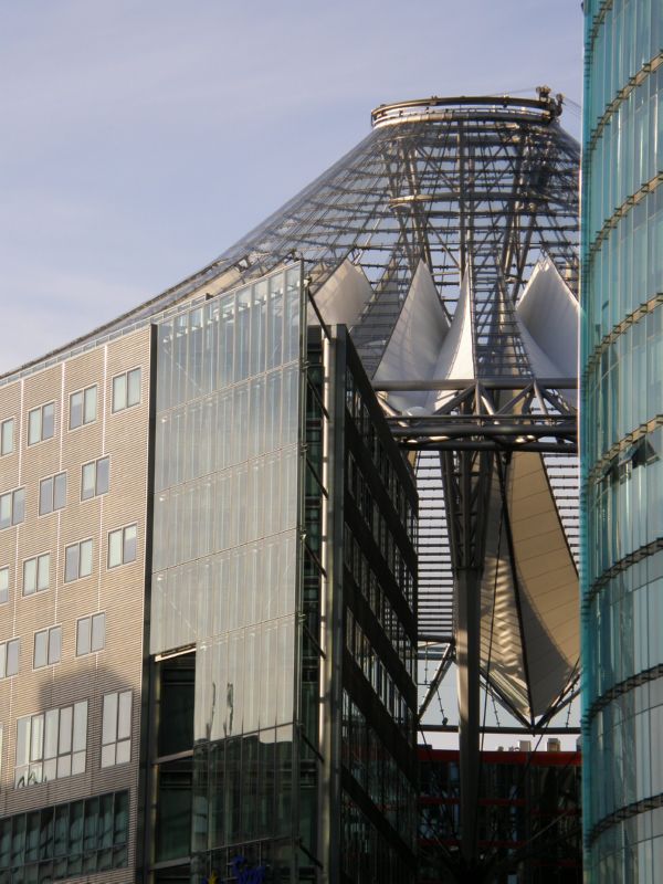 P1236756